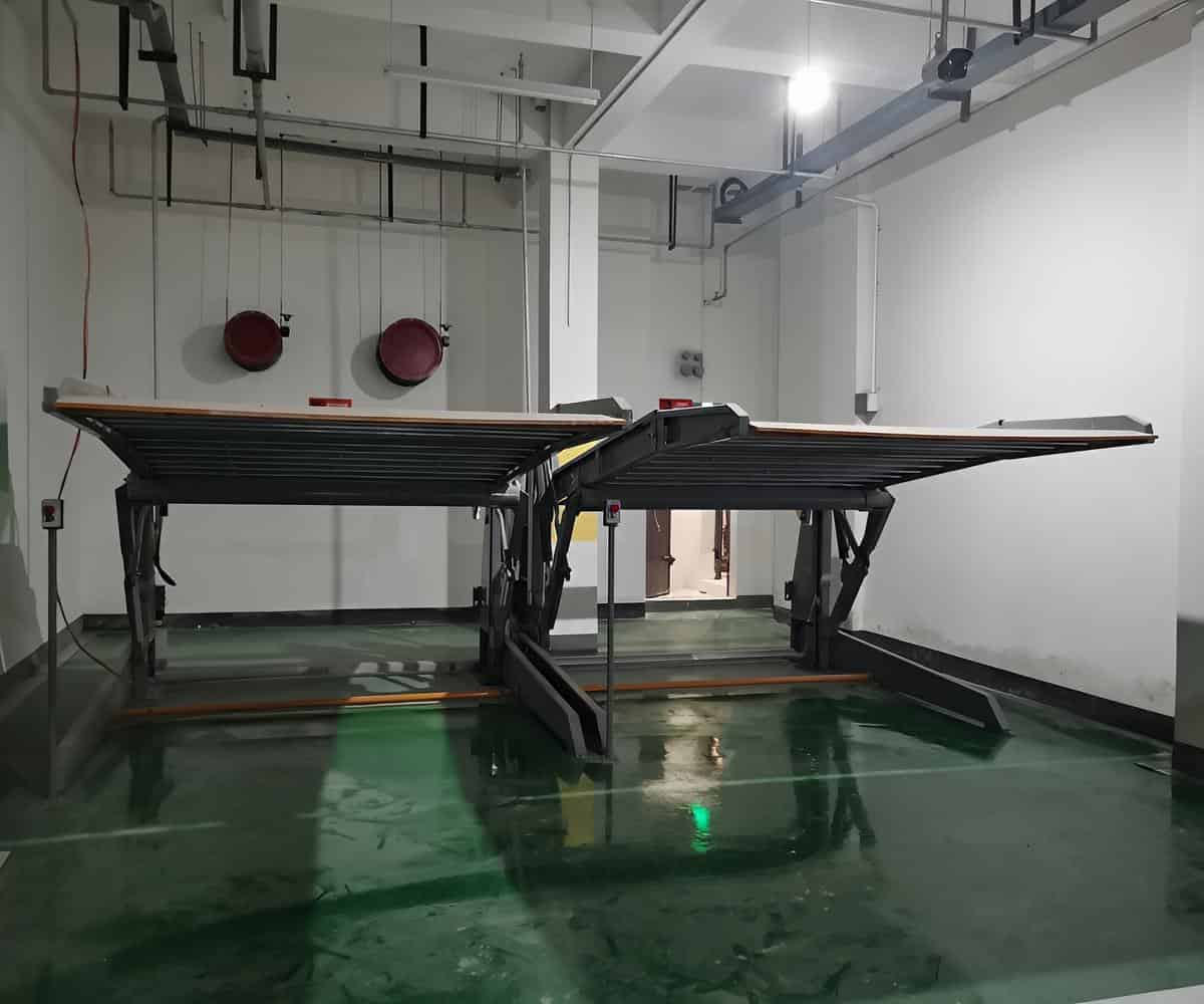 立體車庫租賃新選擇旋轉(zhuǎn)式升降立體停車庫價(jià)格全揭秘